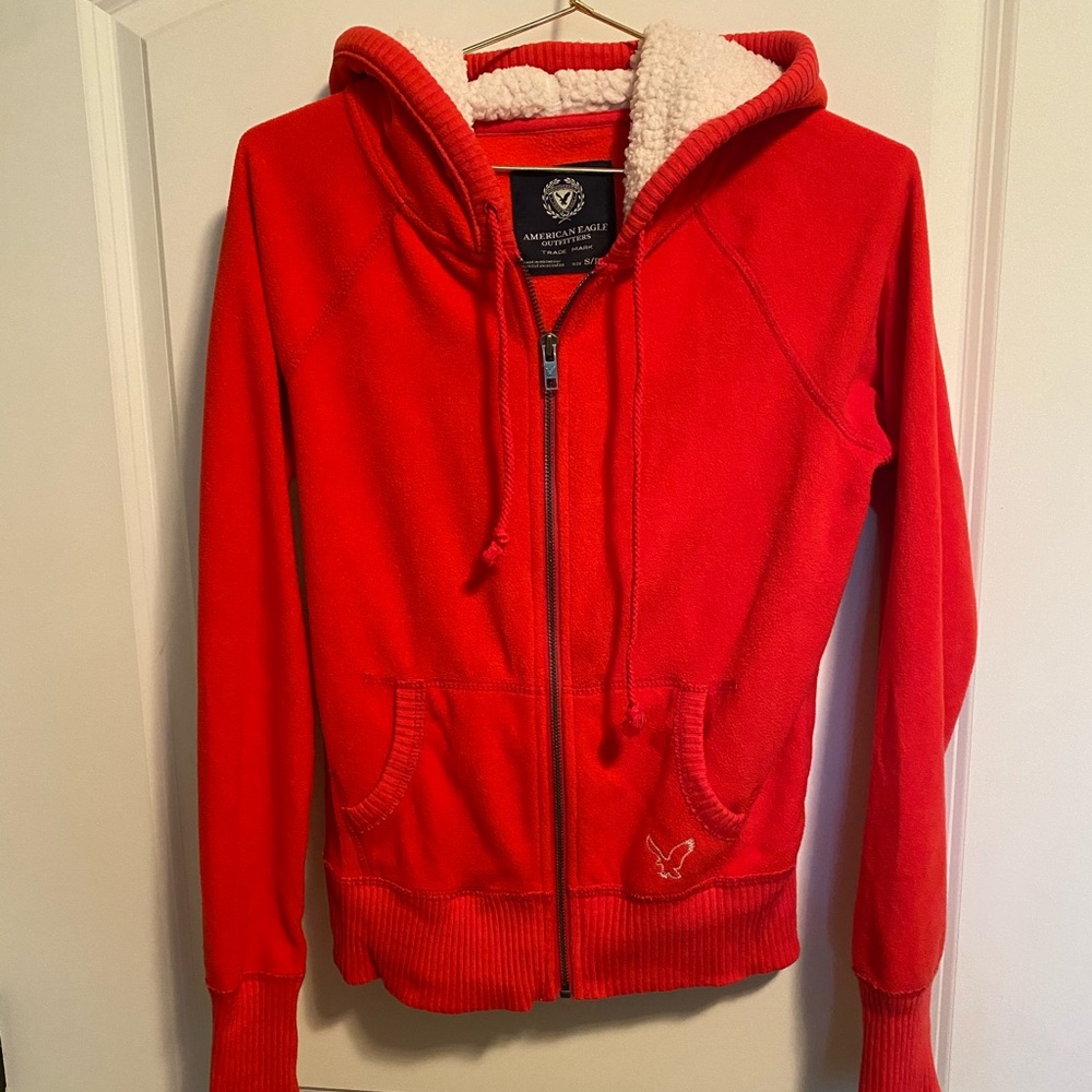 AE Soft Zip-Up Hoodie